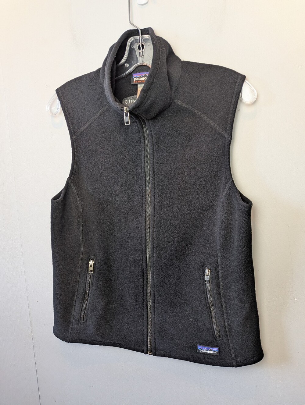 PATAGONIA Synchilla Fleece Women Sleeveless Sweater Size Large black Full Zip